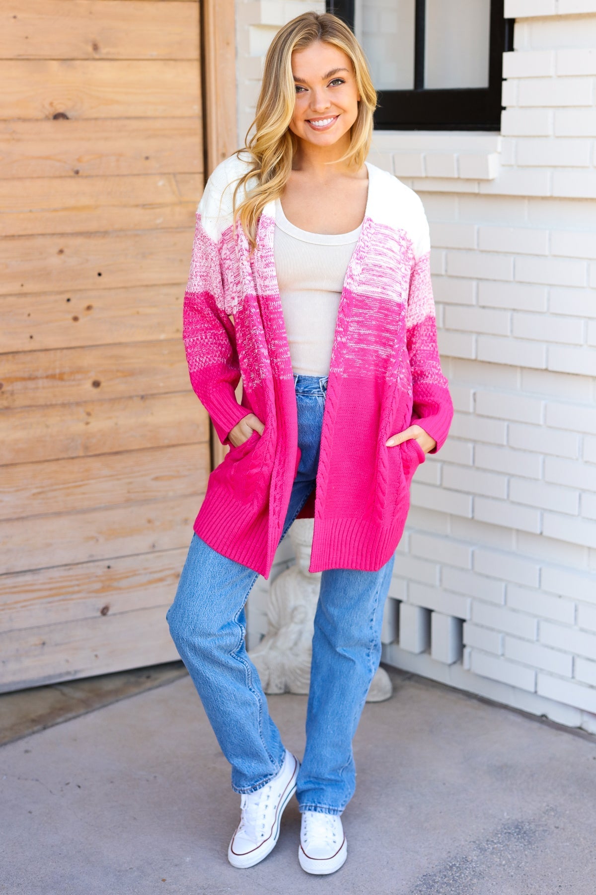 ARIA | Fuchsia Ombre gebreid vest met kabel