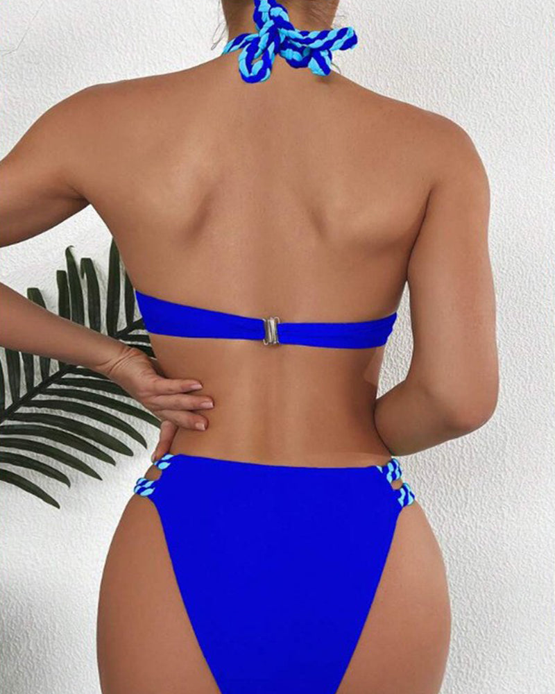 CRISELDA | Bikiniset met halternek en kleurblokken