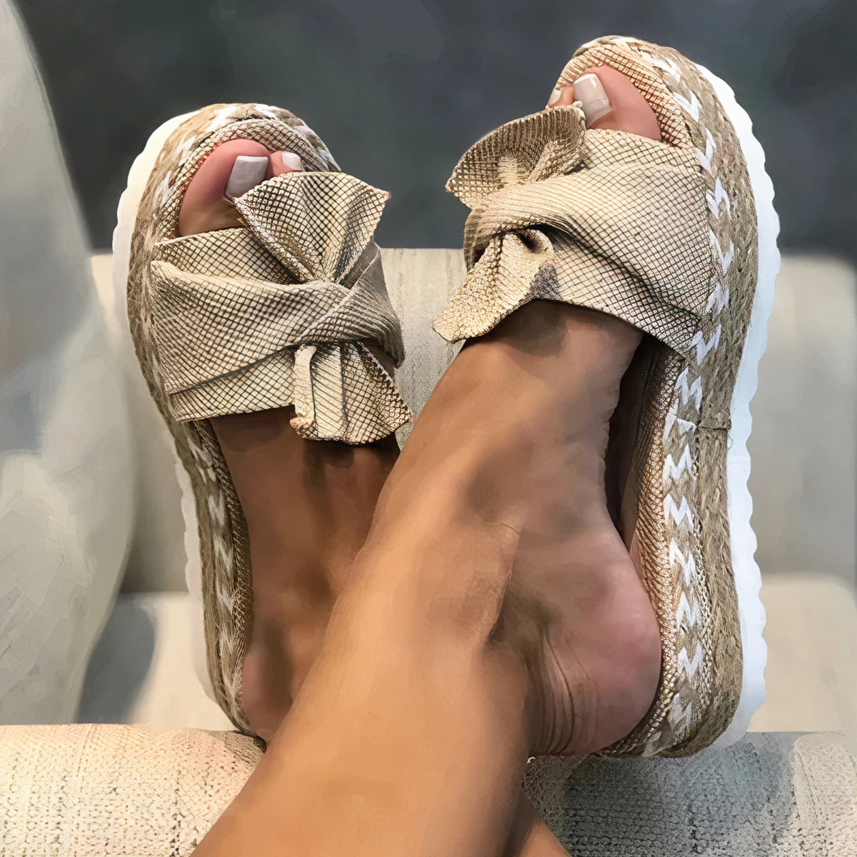 CASSEY | Sandalen voor dames met een speels ontwerp