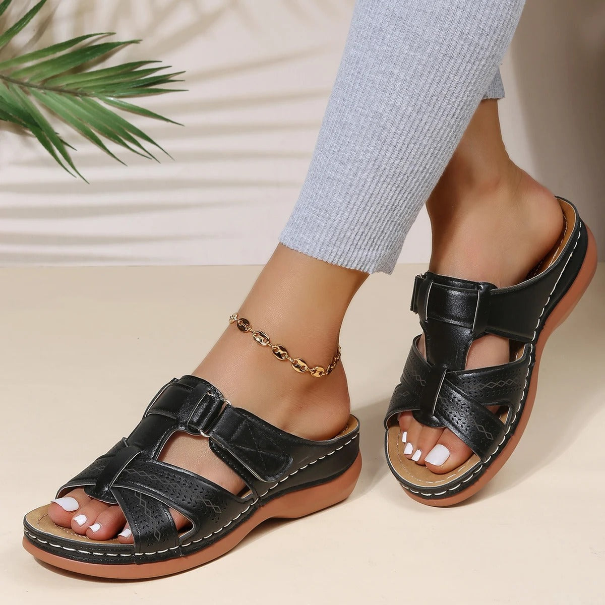 AALIYAH | Orthopedische leren dames sandalen met open teen